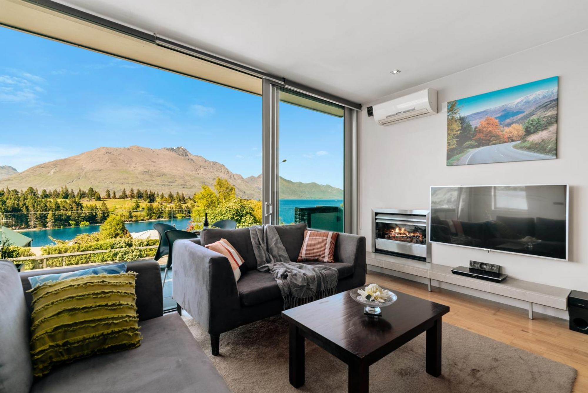 קווינסטאון Modern Executive Living In Pounamu מראה חיצוני תמונה